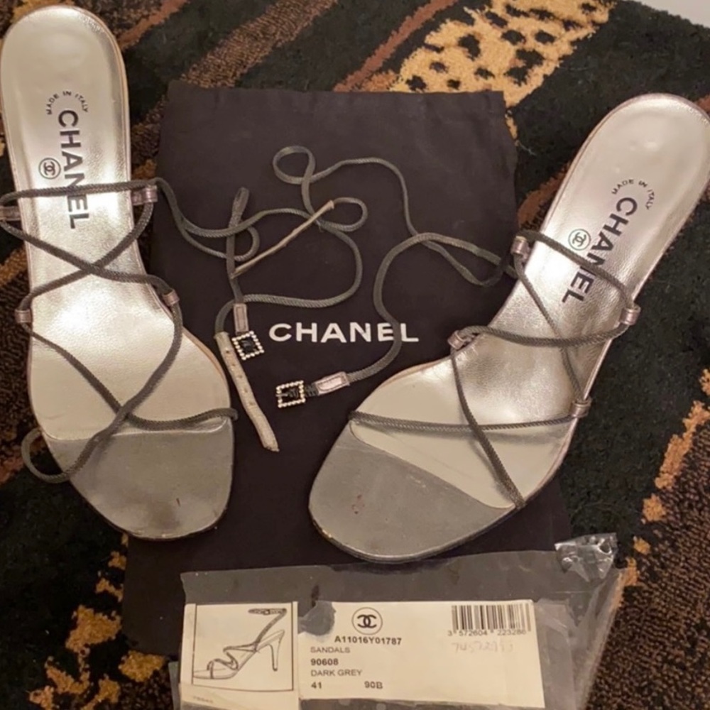 Chanel leather chain sandal heels (Grey) 41/11 AUTHENTIC